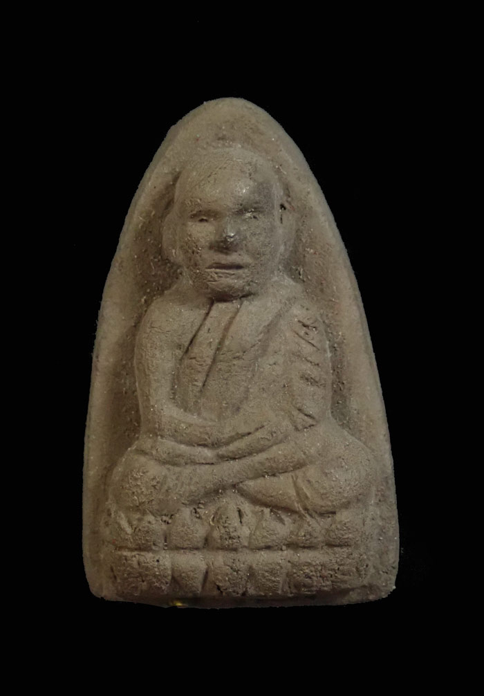 ชุดหลวงพ่อทวด รุ่นมหาสิทธิโชค 2542 วัดประสาทบุญญวาส กรุงเทพ พิธีพุทธาภิเษก ณ อุโบสถวัดประสาทฯ 29 มกราคม 2543 ชุดเนื้อผงว่านฝังตะกรุด 3 ดอก