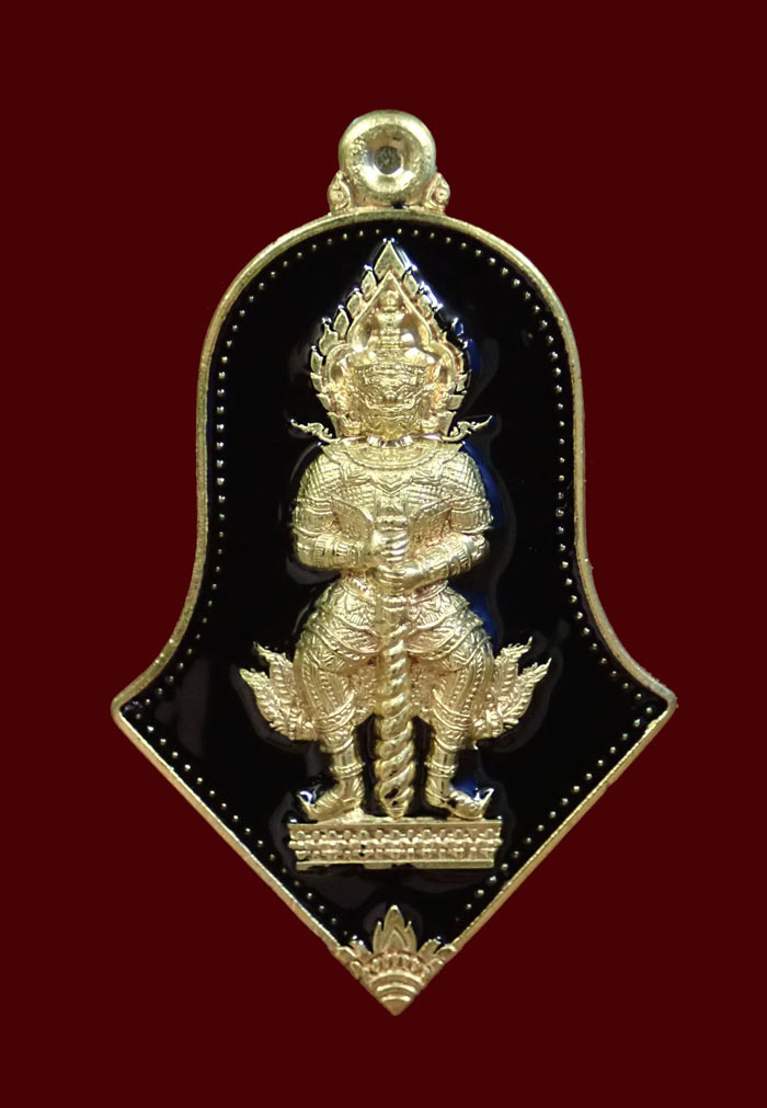 เหรียญจำปีท้าวเวสสุวรรณ รุ่นเศรษฐีสมหวัง หลวงพ่อสมหวังสำนักสงฆ์สวนป่าสมุนไพร จ.ระยอง เนื้อสัตตะลงยาสีดำ (แจกผู้ร่วมบุญ/สร้างเพียง 399 เหรียญ) หมายเลข 270 ขนาดพระสูง 4.1 ซ.ม. พร้อมกล่องเดิม