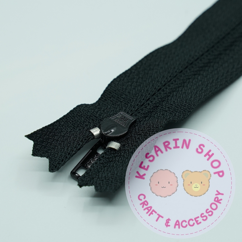 ซิปไนล่อน YKK (ฟันเบอร์3) ขนาด 5นิ้ว