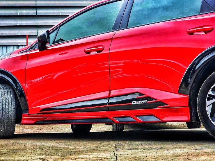 ชุดแต่งรอบคัน MG 4 2024 MDP & CRONSS