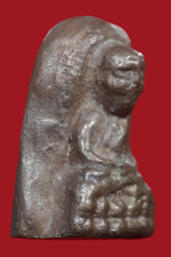 หลวงพ่อทวด รุ่นเจ้าฟ้าเพชรรัตน์ฯ พ.ศ. 2537 เนื้อโลหะ พิมพ์พระรอด