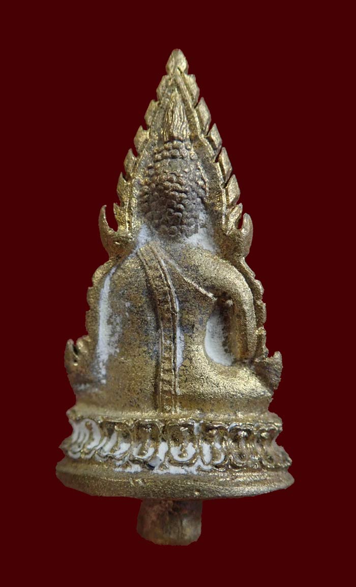 พระยอดธงพระพุทธชินราช หลวงปู่แขก วัดสุนทร์ประดิษฐ์ จ.พิษณุโลก ปี 2553 รุ่นเสาร์5 เนื้อทองผสม "ตอกโค๊ต เสาร์๕"