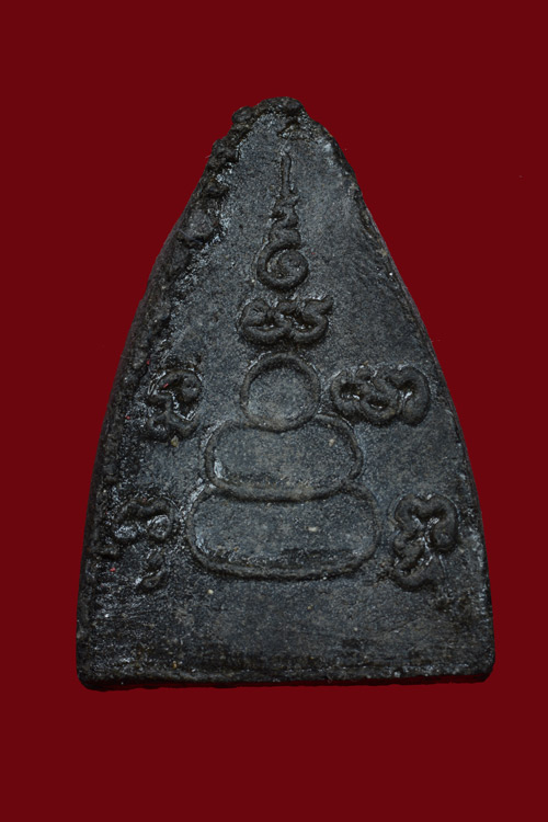 พระผงรูปเหมือนเนื้อว่านรุ่น 100 ปี พ่อท่านคลิ้ง วัดถลุงทอง พ.ศ.2528