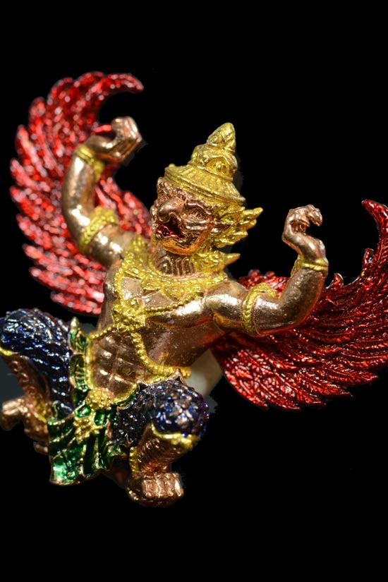 พญาครุฑ รุ่น กิตติคุโณ90 เนื้อทองแดงลงยาราชาวดี ปีกสีแดง