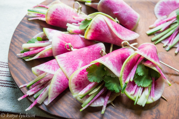เรดิชแตงโม - Watermelon Radish