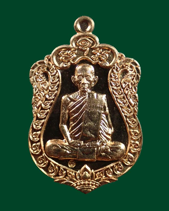 เหรียญเสมาหลวงพ่อรวย วัดตะโก จ.อยุธยา รุ่นรวยมหาเศรษฐี ปี 2557 เนื้อทองแดงผิวไฟ