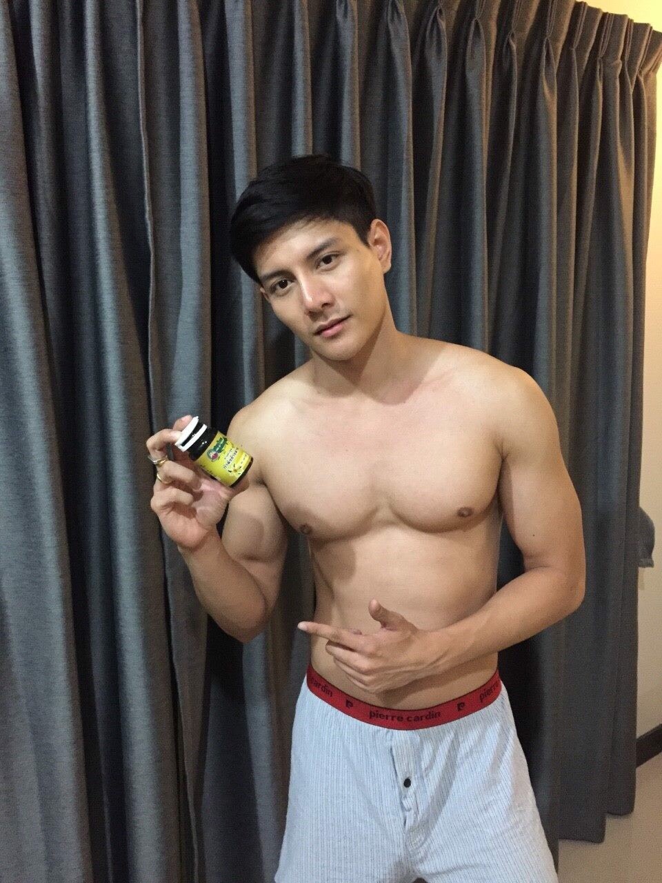 ยาแคปซูลผสมกำลังช้างสาร ตรา สมุนไพรคุณสัมฤทธิ์ ราคา 280 บาท