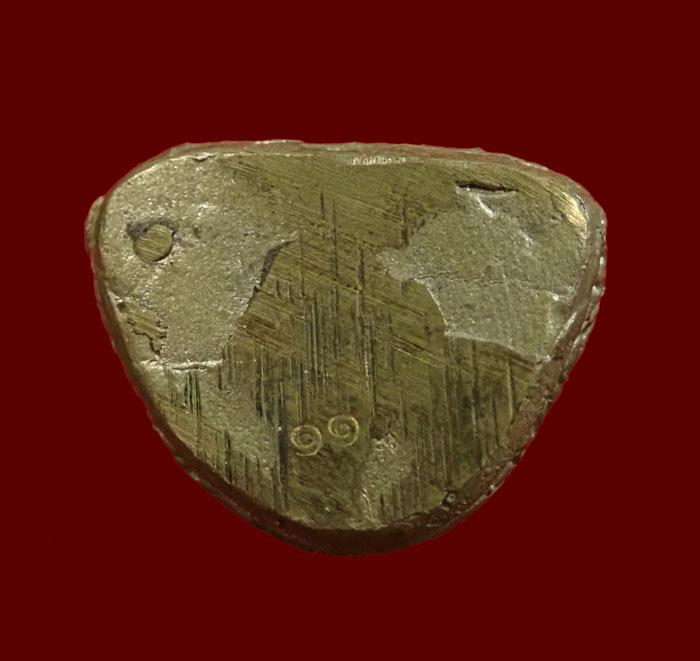 *หมายเลข 11* รูปหล่อโบราณเบ้าดินไทย หลวงพ่อผอง วัดพรหมยาม อ.วิเชียรบุรี จ.เพชรบูรณ์ ปี 2555 รุ่นบูรพาจารย์55 เนื้อทองระฆัง หมายเลข 11