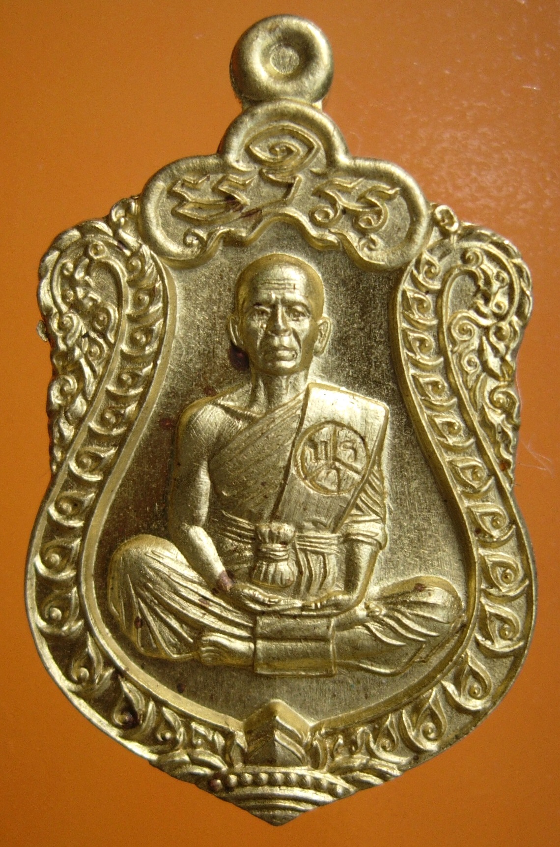 หลวงพ่อคูณ เหรียญเสมาจิ๋ว EOD สุขในหัวใจ 2 รุ่นสุดท้าย วัดบ้านไร่