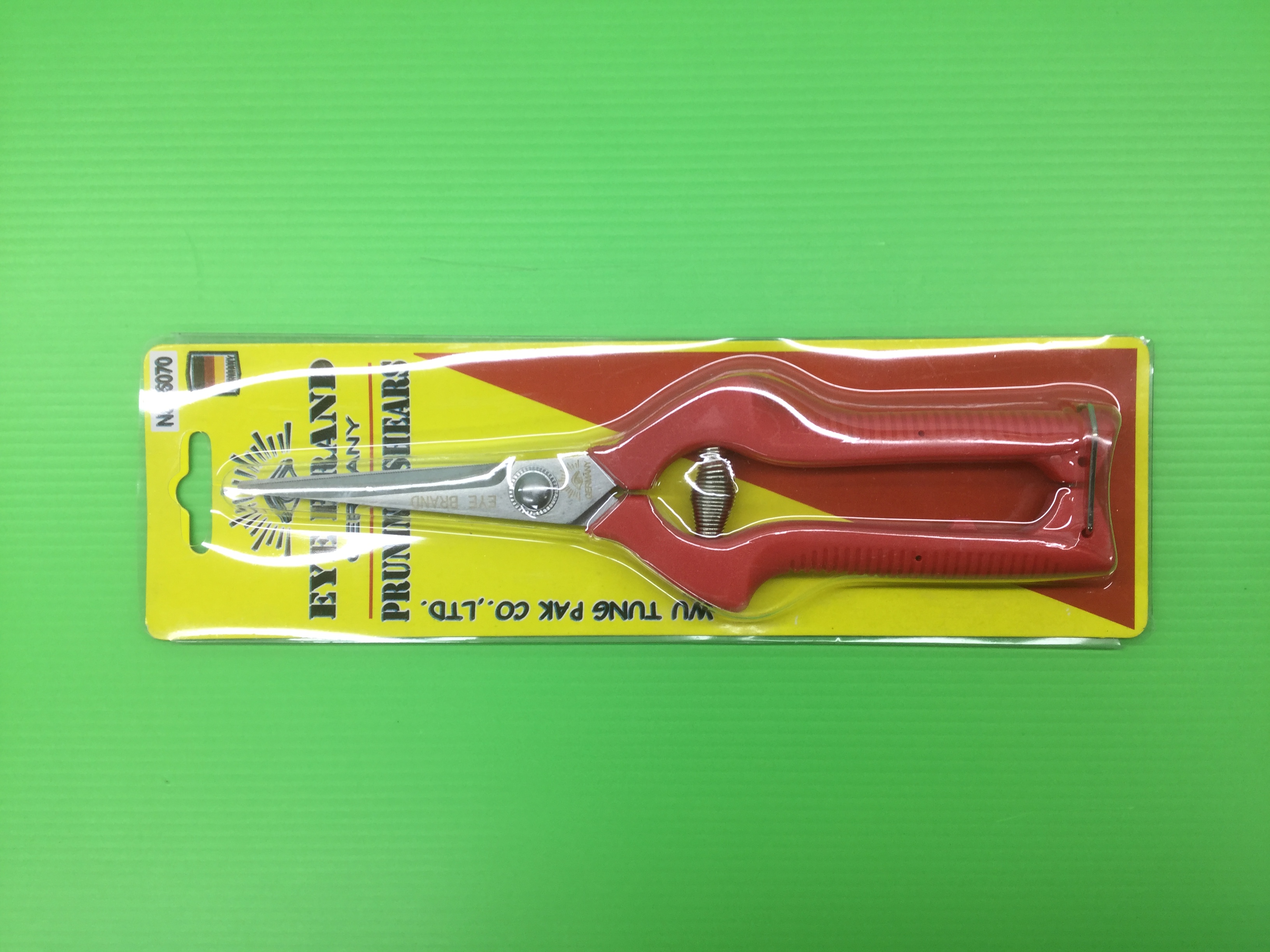 กรรไกรตัดกิ่งปลายแหลมยาวตราตา EYE BRAND