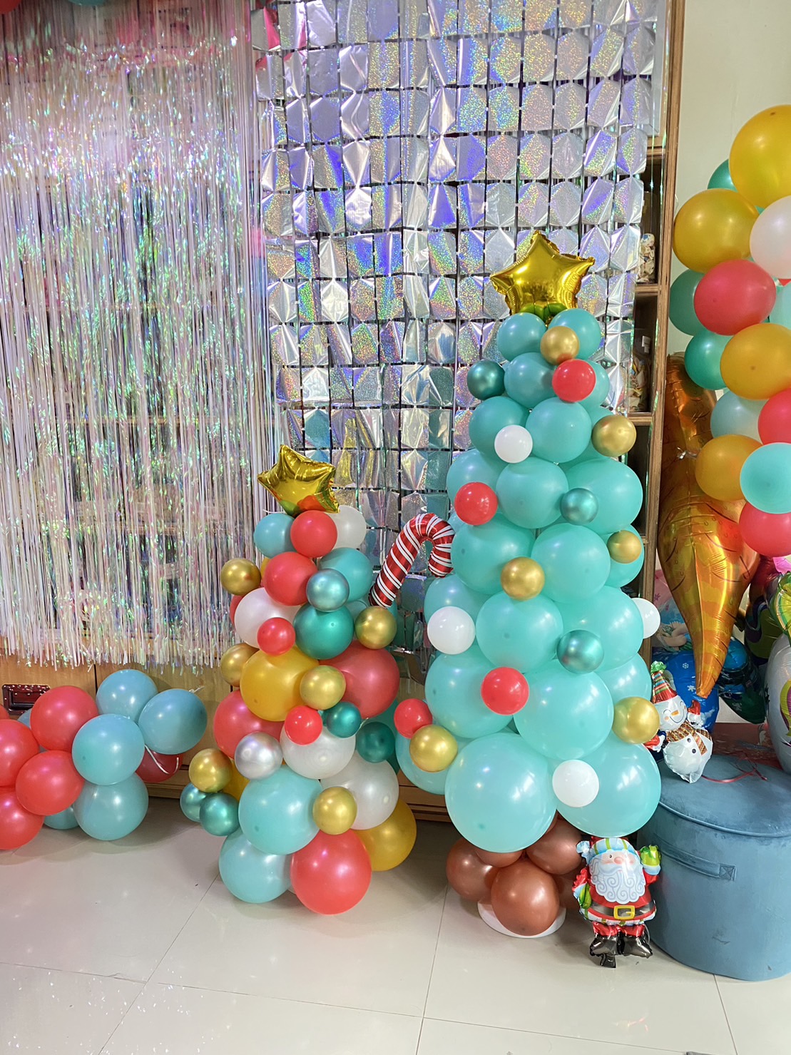 ลูกโป่งคริสมาต์มาส Christmas balloons ลูกโป่งด่วน ลูกโป่งอักษร