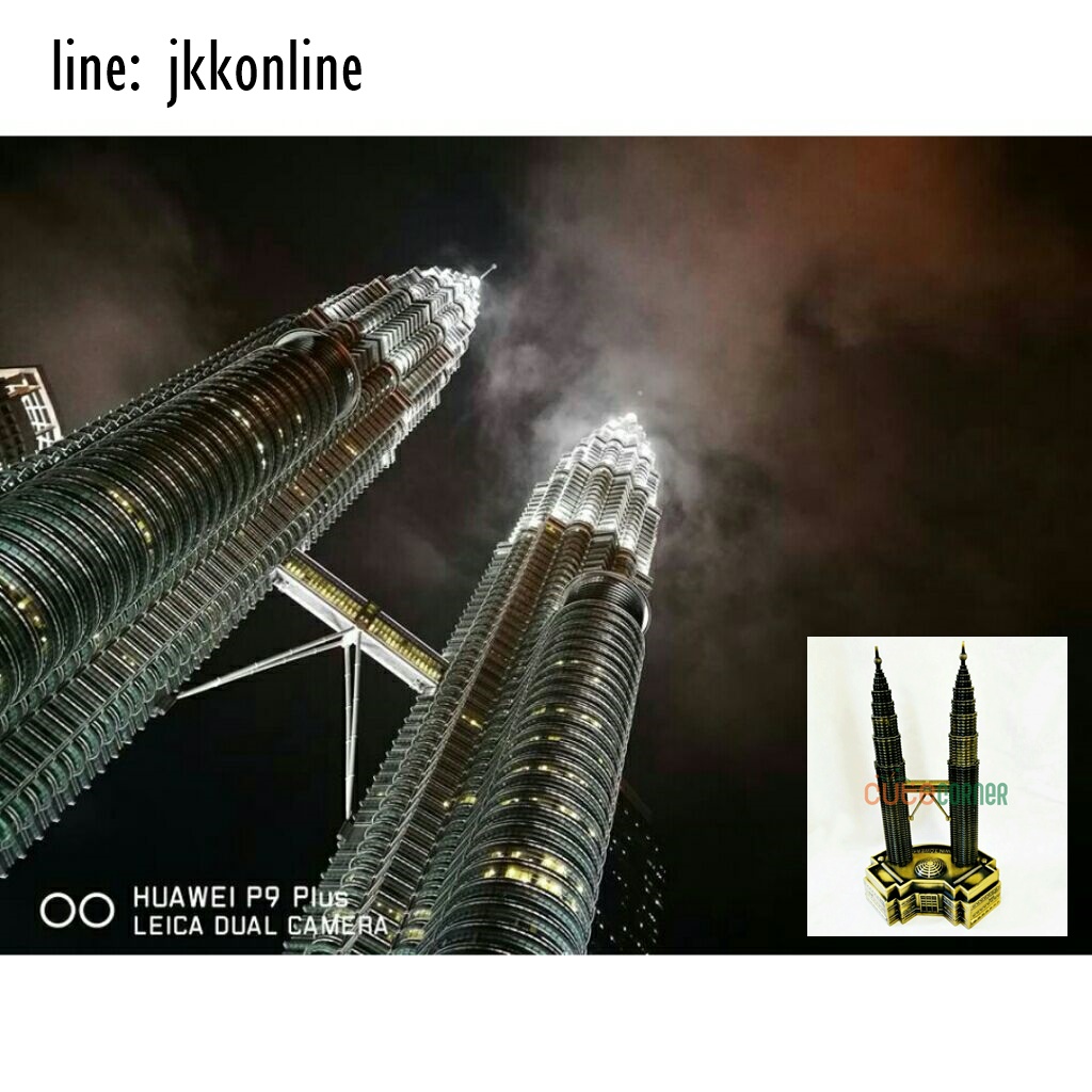 01707-โมเดลตึกแฝดเปโตรนาส 18 ซม - ฟรีค่าส่ง