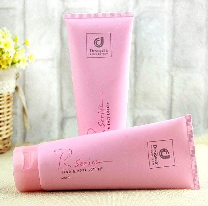 R-series Hand & Body Lotion โลชั่นน้ำหอมอาร์ซีรีย์
