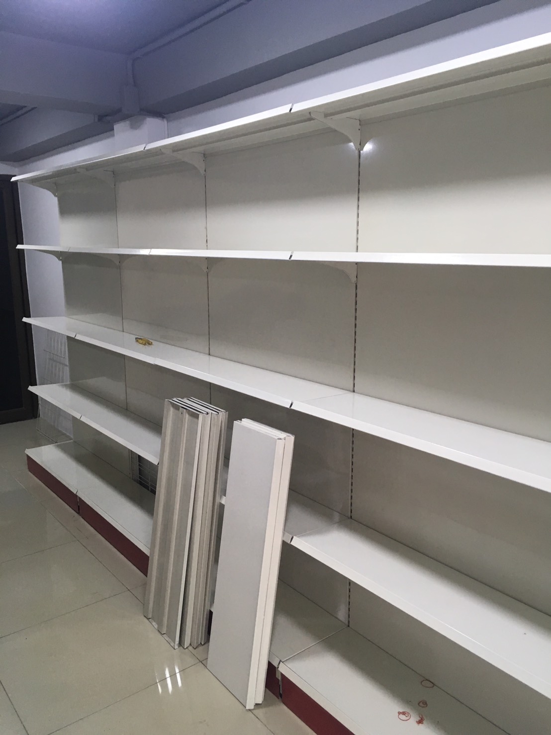 ชั้นวางสินค้าจากโรงงาน