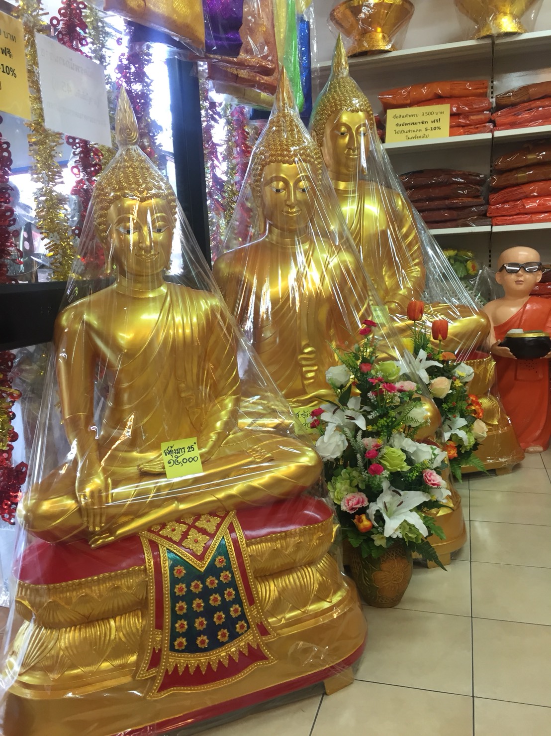 พระสดุ้งมาร (ชนะมาร) 30 นิ้ว พ่นทอง