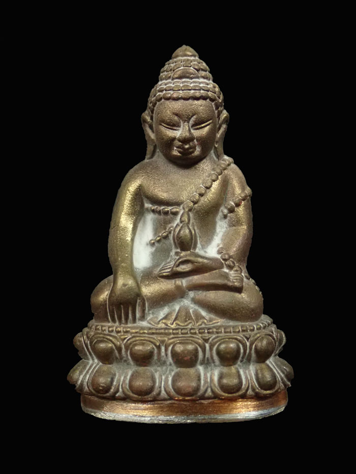 พระกริ่งอรหัง 100 ปี พิมพ์หน้าใหญ่ สมเด็จญาณสังวร วัดบวรนิเนศวิหาร ปี 2556 เนื้อสำริดก้นทองขาว หมายเลข 830 (กริ่งดัง)