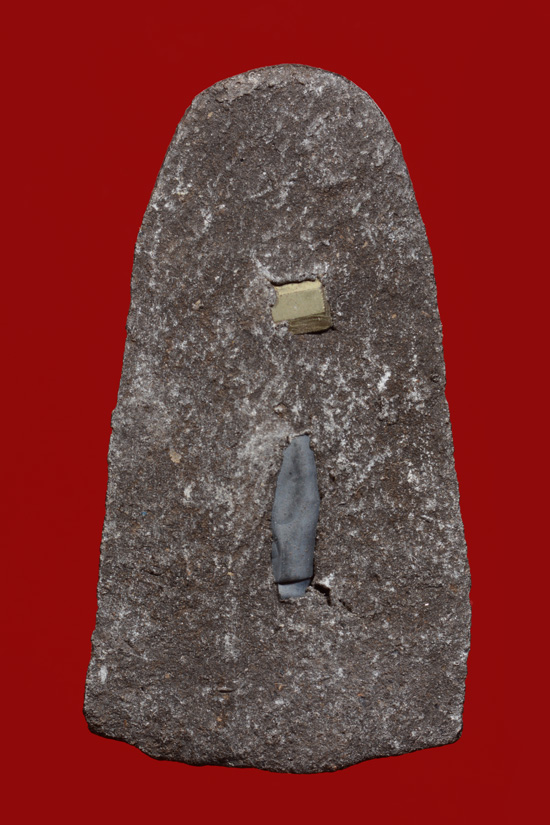 หลวงพ่อทวดเนื้อว่าน พิมพ์พระรอด วัดศรีมหาโพธิ์ พ.ศ. 2537