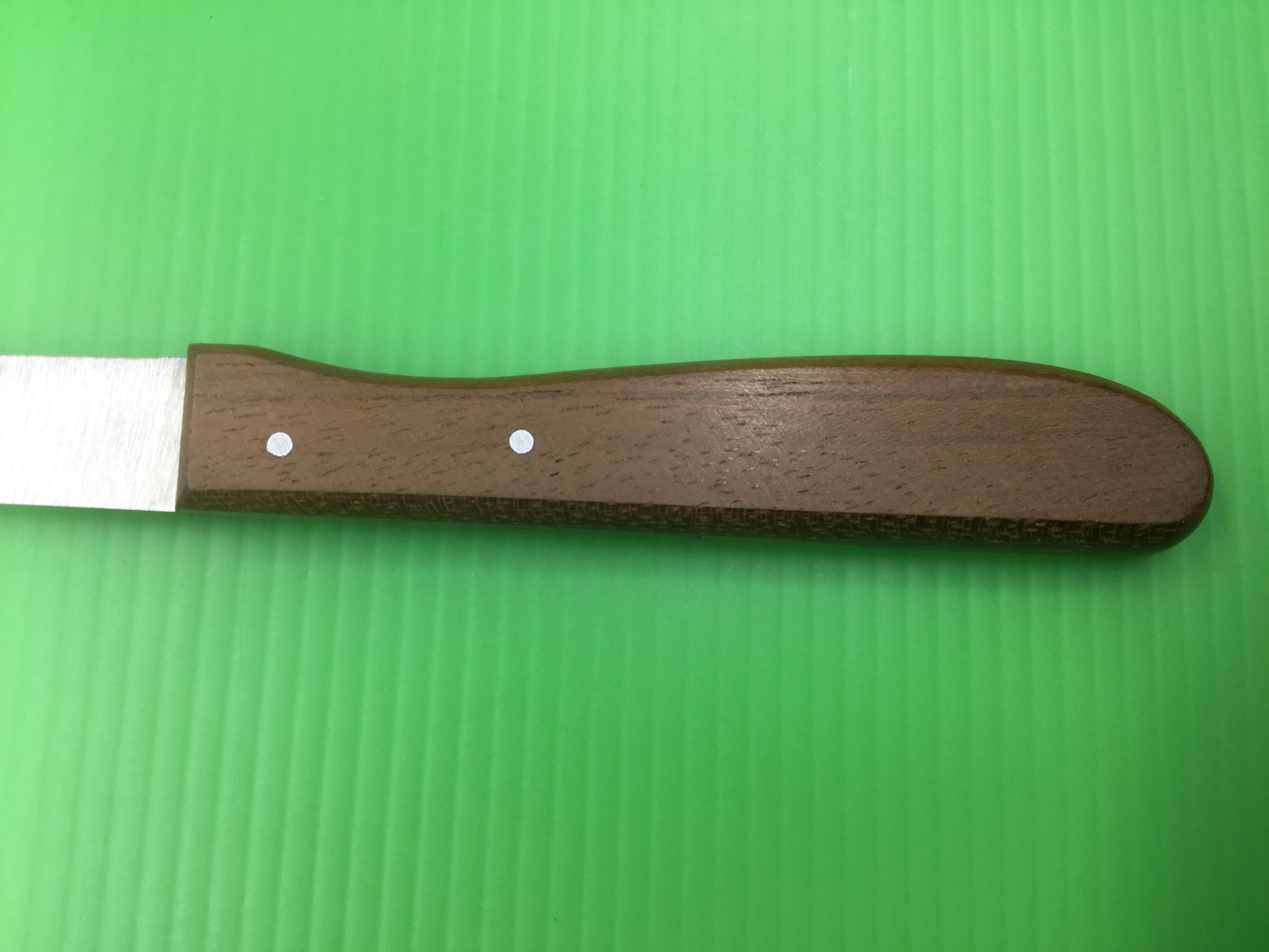 มีดปอกตราตา( ด้ามไม้ ) EYE BRAND