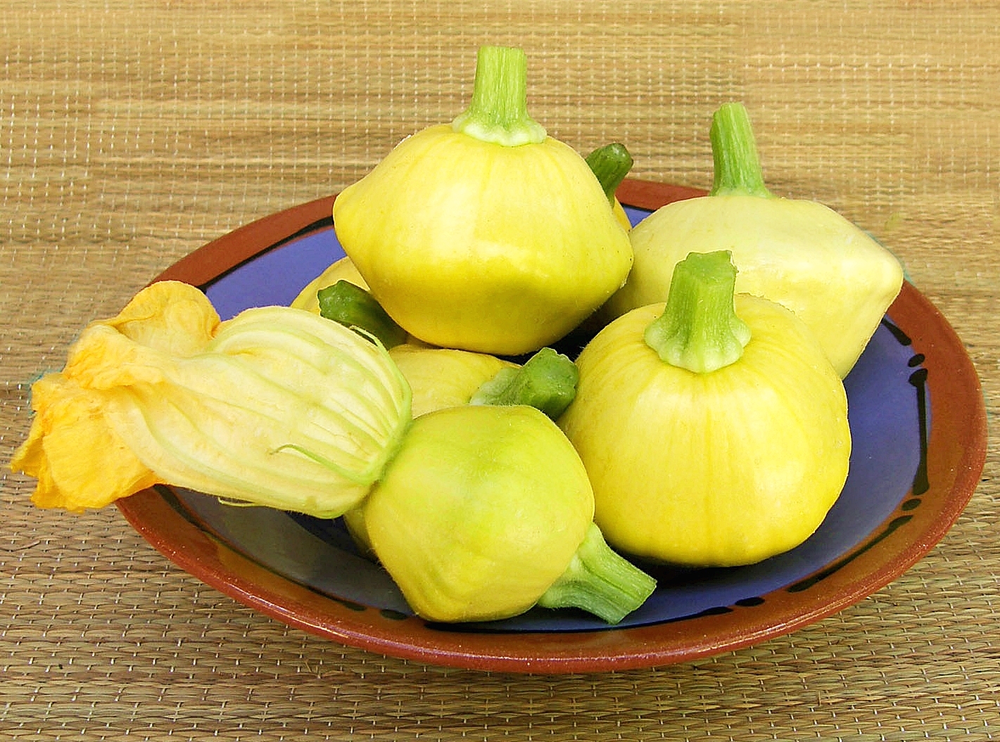 (Whole 1 Oz) ฟักทองจานบินสีเหลือง - Golden bush scallop squash