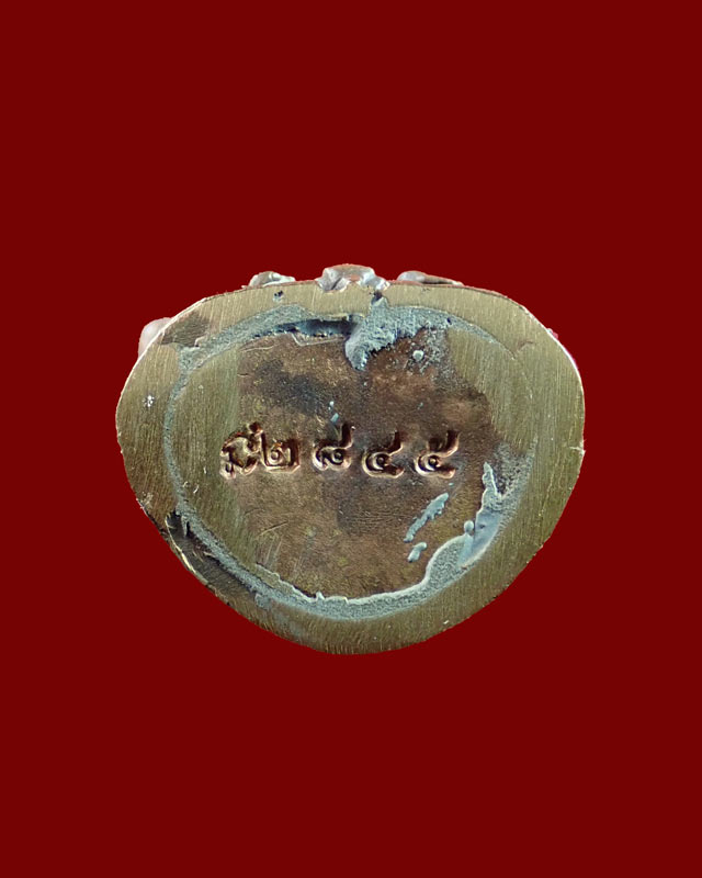 รูปหล่อลอยองค์บัวรอบ (ฐานคชสาร) หลวงพ่อทวด พ่อท่านเขียว วัดห้วยเงาะ ปัตตานี รุ่นกลันตัน54 ปี 2554 เนื้อทองแดงเถือนอุดกริ่ง พระสูง 3 ซ.ม. ตั้งบูชาหน้ารถ