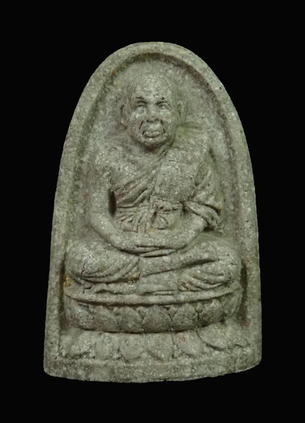 พ่อท่านจันทร์ รุ่นเสาร์๕ วัดประชุมชลธารา อ.สุไหงปาดี นราธิวาส ปี 2537 เนื้อผง