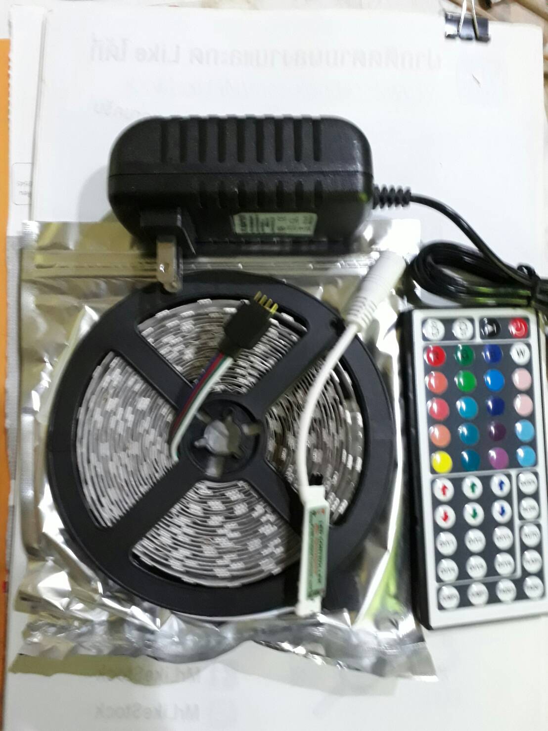 ไฟเส้น LED RGB 5050 SMD ความยาว 5 เมตร+44 Keys Remote Controller+Power Adapter 12V 2A