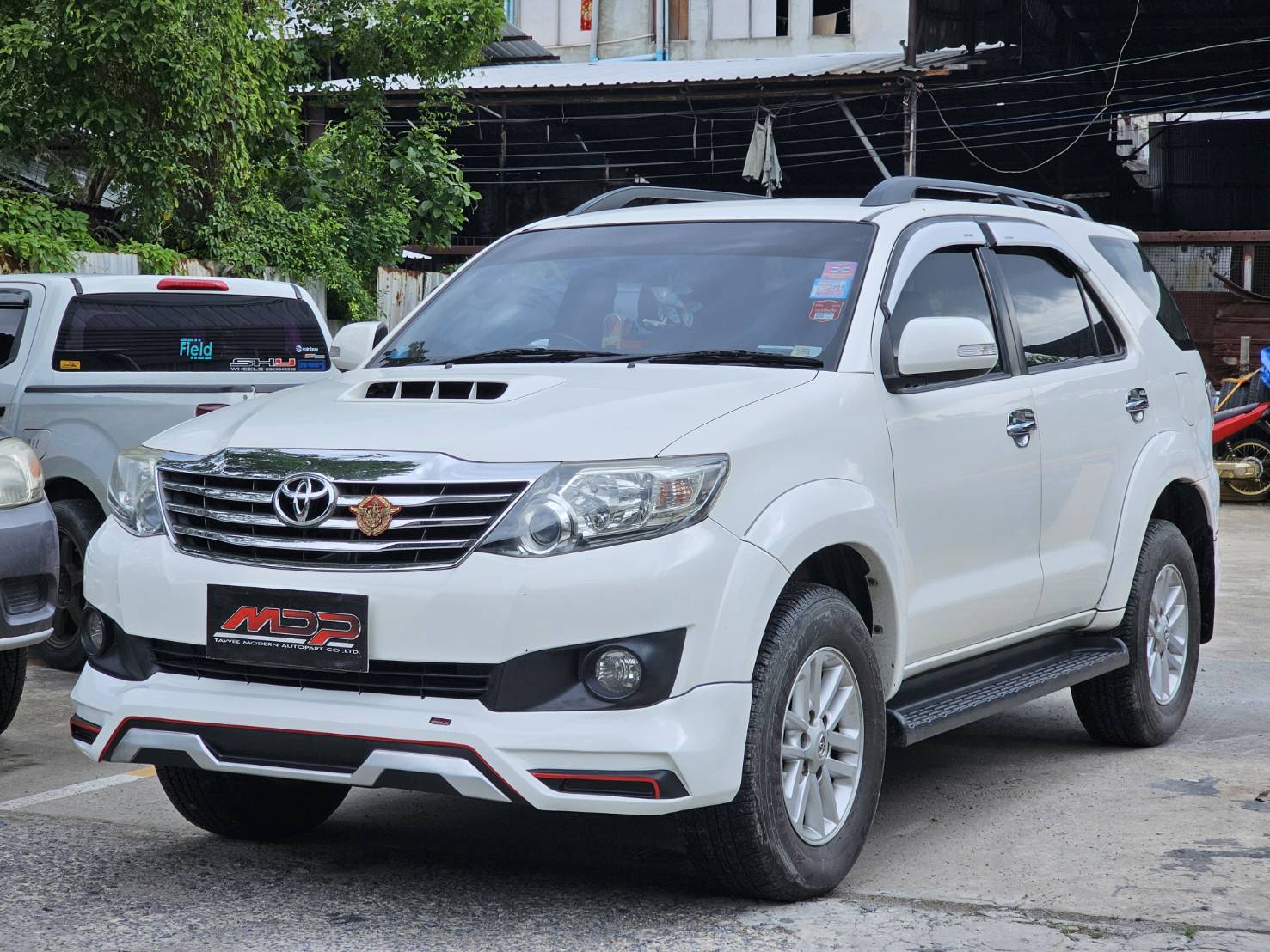 ชุดแต่งสเกิร์ต FORTUNER 2011-2014 MDP v1