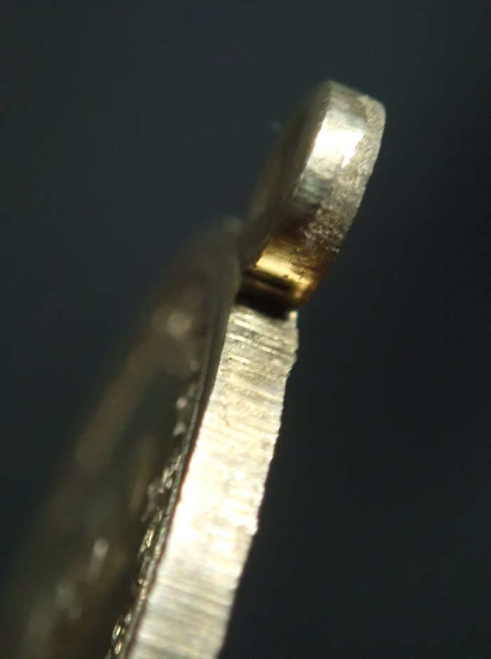 >รุ่งดัง< เหรียญมีเสน่ห์..เกจิดังหลายท่านปลุกเสก* เหรียญบารมีหลวงพ่อทวด ปี 2554 เนื้ออัลปาก้า หมายเลข 508