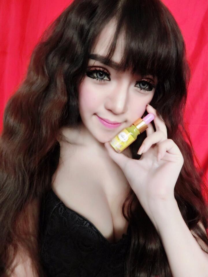Alice เซรั่มสับปะรด เม็ดองุ่น Pineapple Grape Serum by Alice