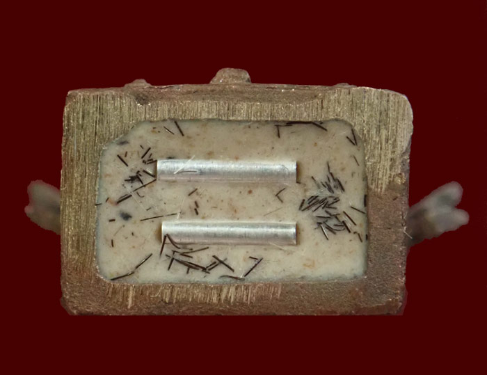 รูปหล่อท้าวเวสสุวรรณ รุ่นทรัพย์ทวีคูณ 89 ปี 2561 พ่อท่านเขียว วัดห้วยเงาะ ปัตตานี เนื้อมหาชนวน ตะกรุดเงินคู่/อุดผงมวลสารศักดิ์สิทธิ์และเกศา เลข 281