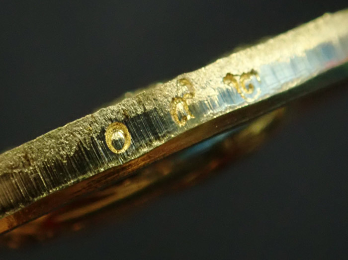 เหรียญธนบดี วิหารองค์พ่อจตุคามรามเทพ จังหวัดนราธิวาส ปี 2556 รุ่นโสฬสมงคลมหาลาภมหาเศรษฐี เนื้อโสฬสทองสัมฤทธิ์ หมายเลข 92