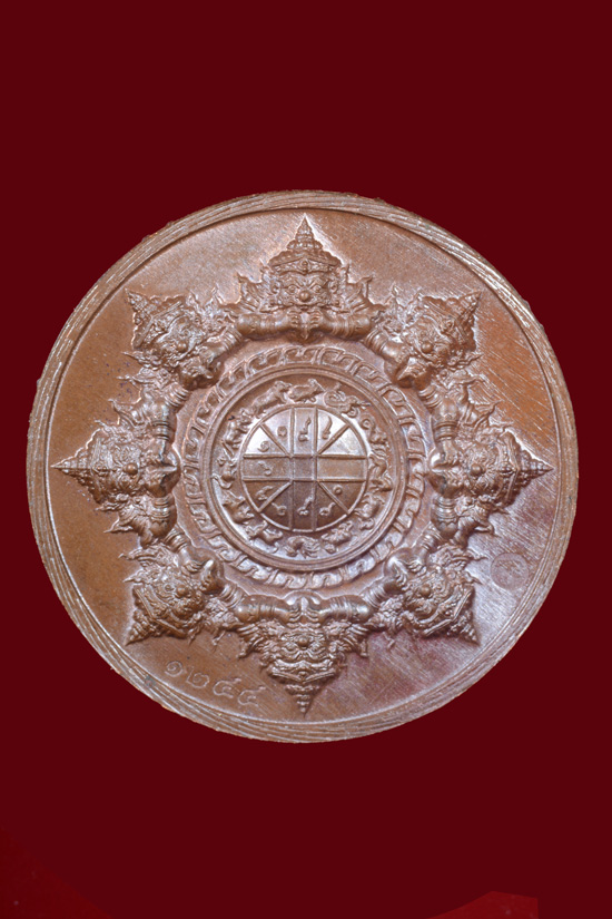 พระปิดตาพังพะกาฬ รุ่นเจ้าสัวพันล้าน เนื้อทองแดงผสมชนวนหน้ากากอัลปาก้า (บอย ท่าพระจันทร์)