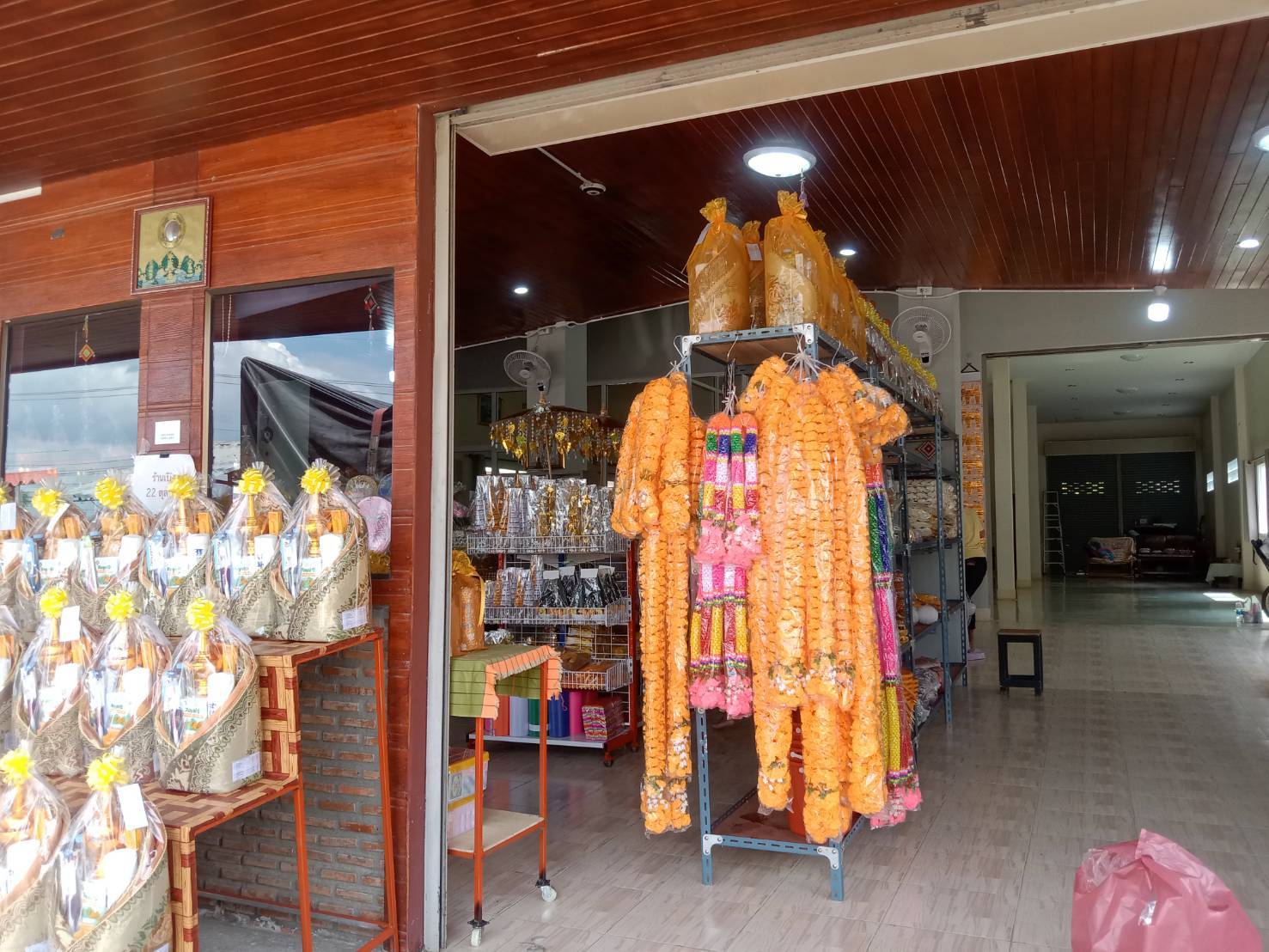 เปิดร้านสังฆภัณฑ์ จังหวัดลพบุรี