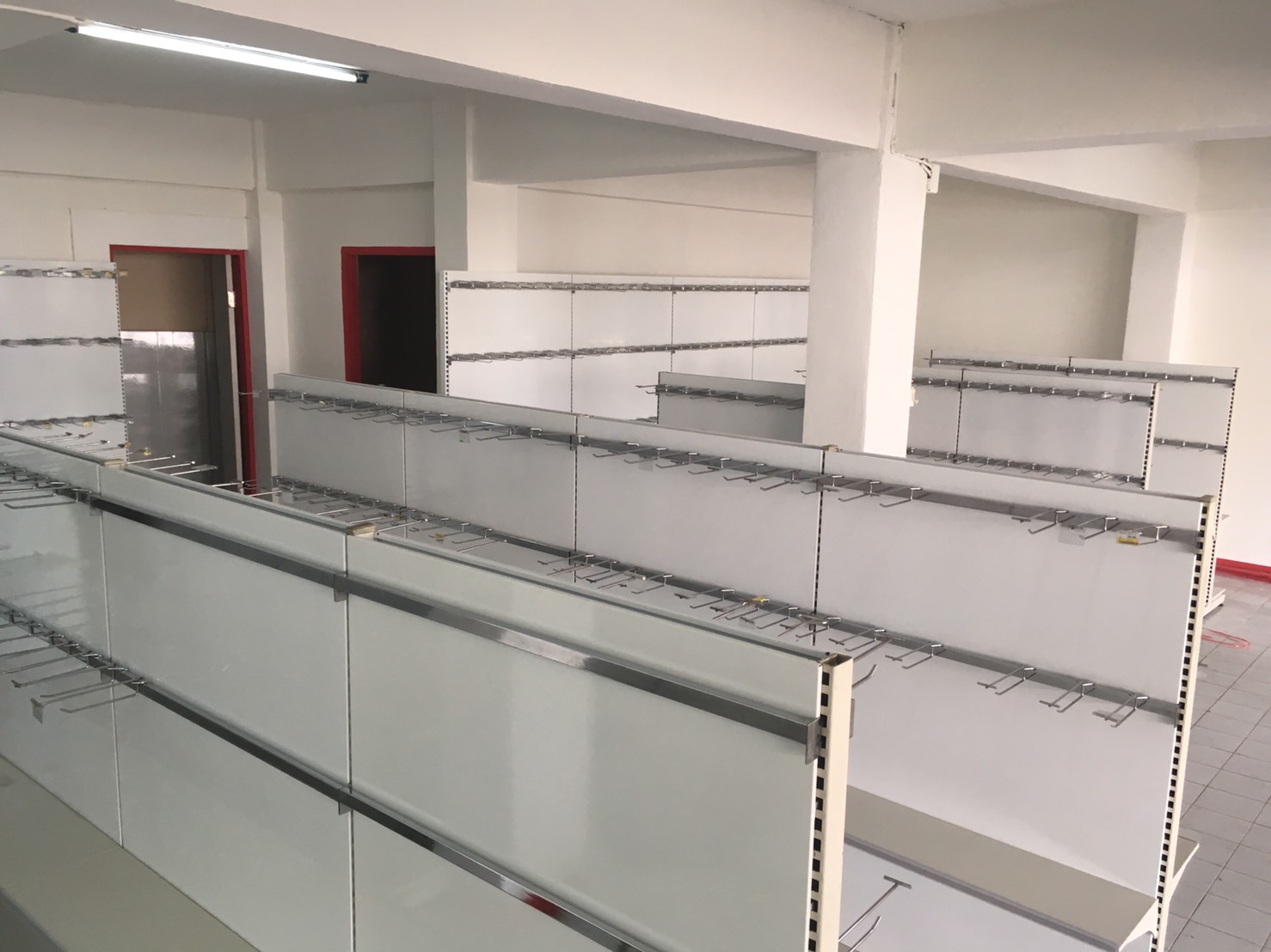 ชั้นวางสินค้าจากโรงงาน