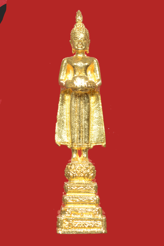 รูปหล่อหลวงพ่อวัดบ้านแหลม จ.สมุทรสงคราม