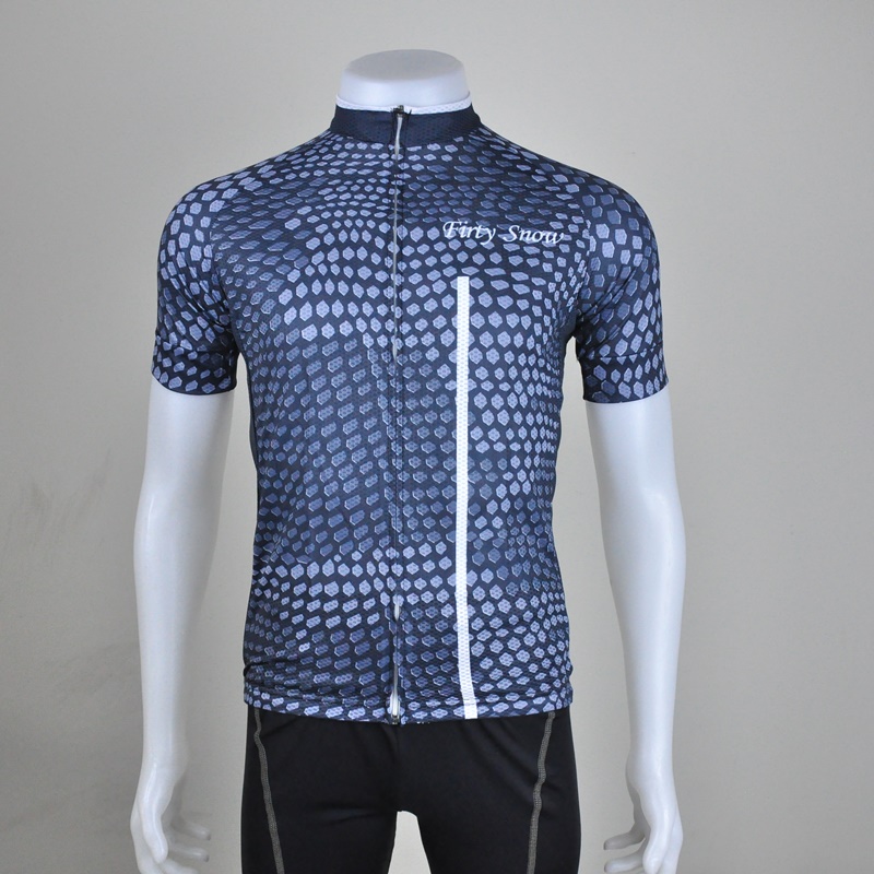 เสื้อปั่นจักรยาน ขนาด 2XL ลดราคาพิเศษ รหัส B111