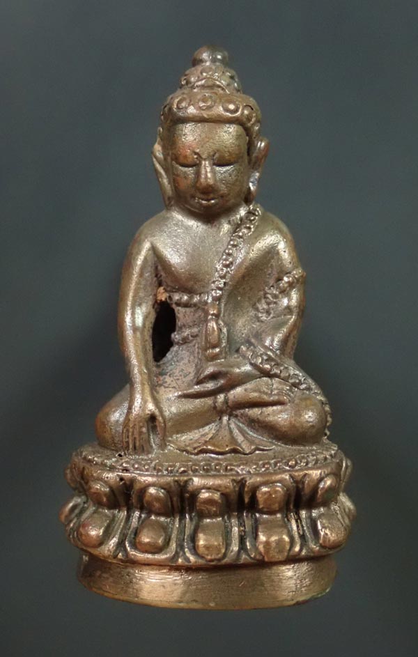 พระกริ่งปวเรศชินบัญชร รุ่นพุทธปวเรศ โครงการสังฆราชบูชาพระชันษา 100 ปี วัดบวรนิเวศวิหาร ปี 2554 เนื้อนวะก้นทองแดง หมายเลข 145 พร้อมกล่องเดิมและบัตรประจำองค์พระ