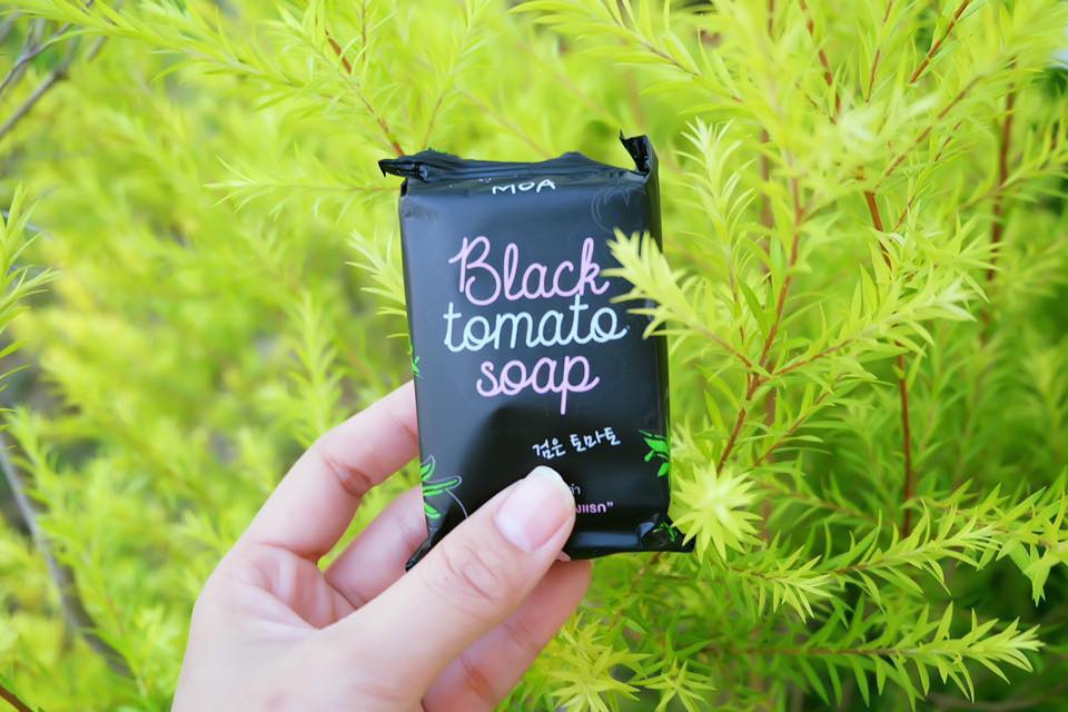 MOA Black Tomato Soap สบู่มะเขือเทศดำ
