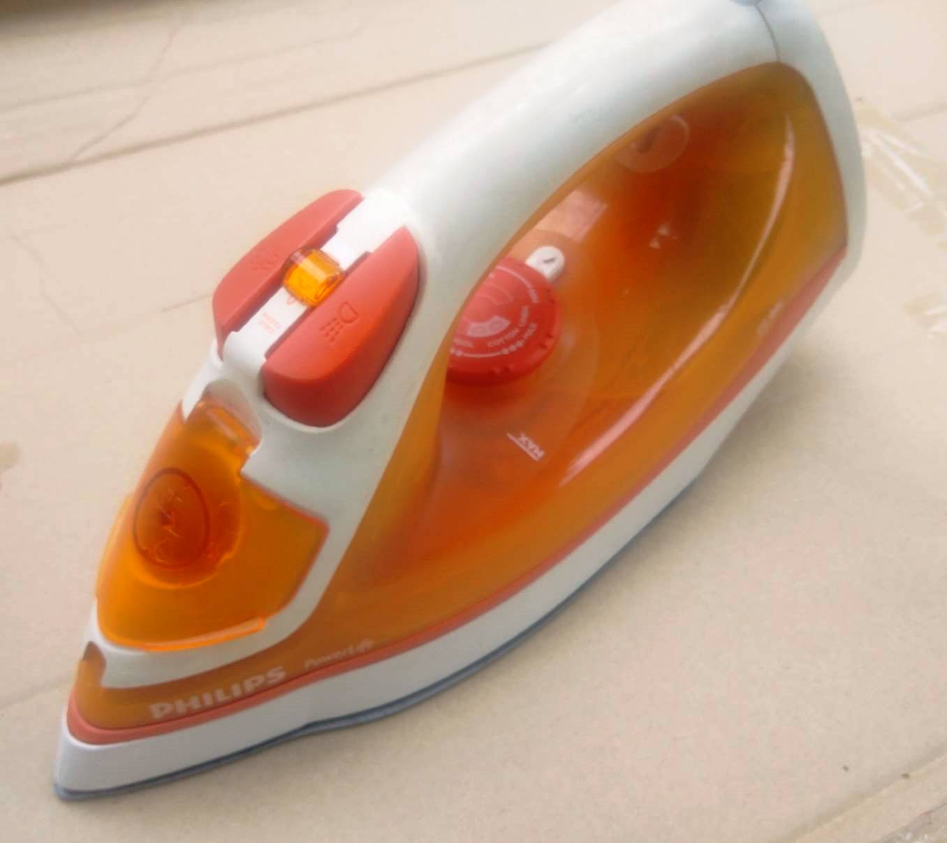 เตารีดไอน้ำ PHILIPS รุ่น PowerLife กำลังไฟ 2,000 วัตต์