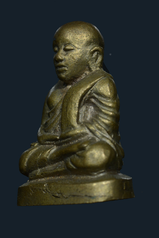 รูปหล่อหลวงพ่อเงินบางคลานรุ่น “โชติบารมี” พ.ศ.2537