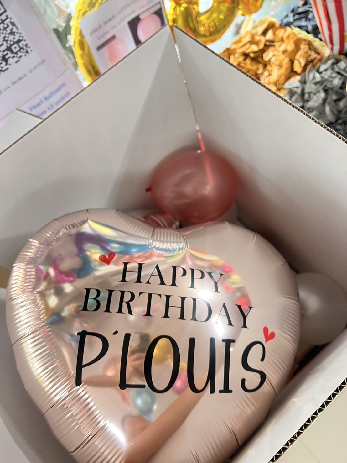 กล่องลูกโป่งเซอร์ไพรส์ สุดพิเศษ สำหรับวันเกิดและงานฉลอง