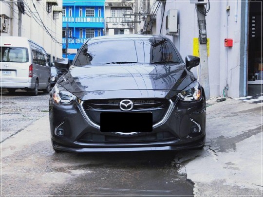 ชุดแต่ง มาสด้า MAZDA 2 4D 2015 5 ประตู ทรงศูนย์