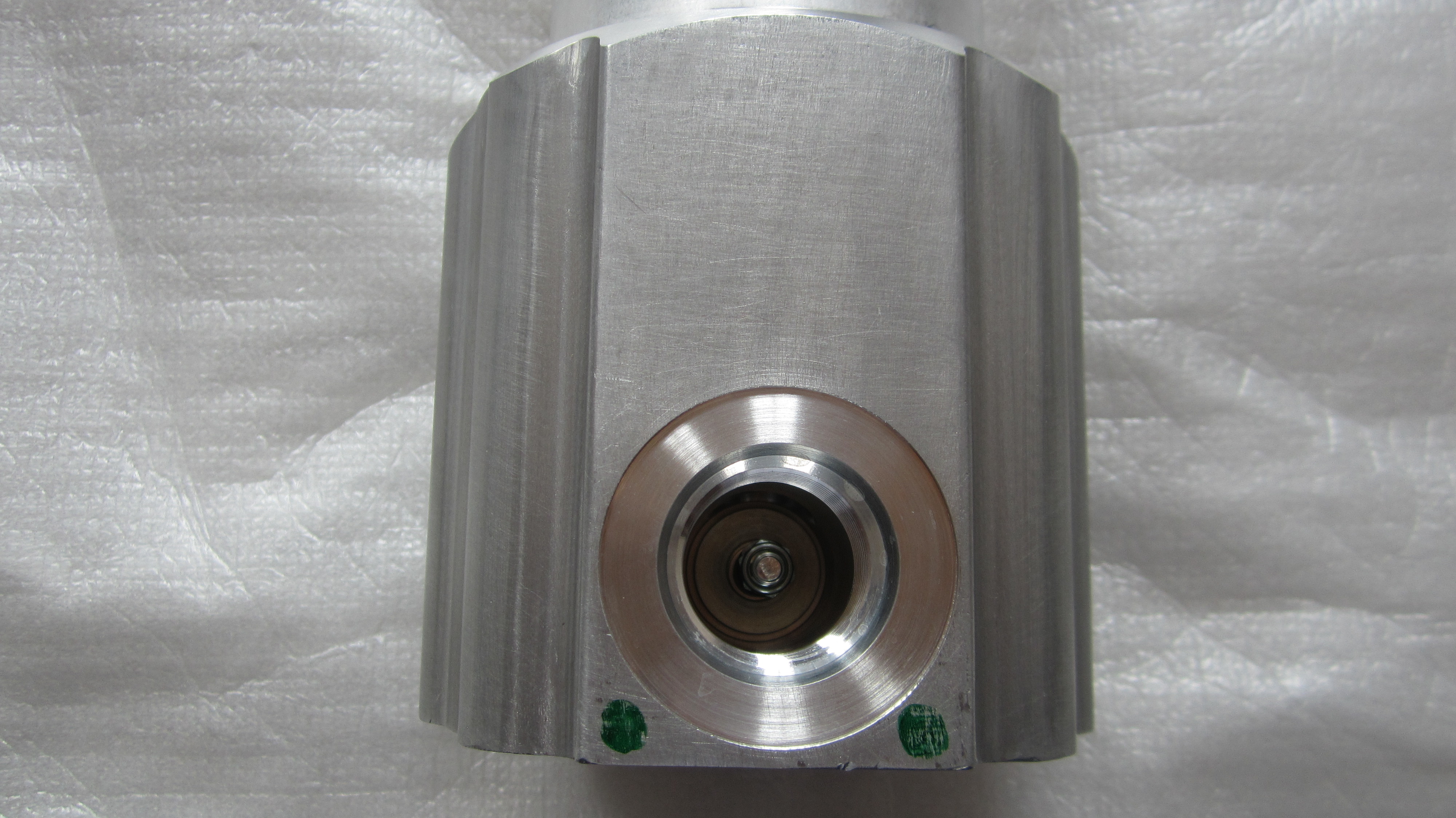 เสื้อกรองไฮดรอลิค