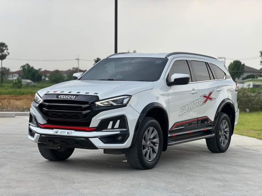 ชุดแต่งรอบคัน ISUZU MU X 2020 2022