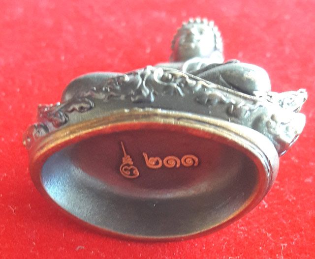 พระกริ่งพุทธศิลป์ รุ่นมุจจลินท์มหาโภคทรัพย์ สูง 5 เซนติเมตร เนื้อบรอน์อตาลี ปี 2557