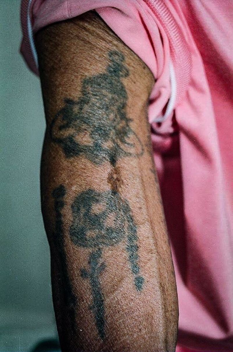 A ประวัติขุนพันธุ์