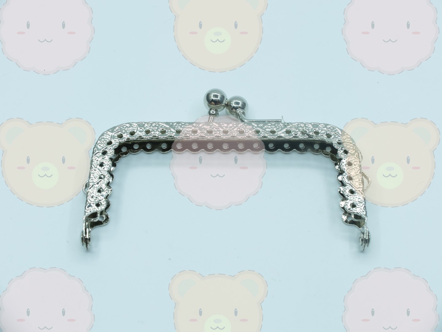 ปากกระเป๋า ปิ๊กแป๊ก (ลาย) สีเงิน ขนาด 3.5" เหลี่ยม