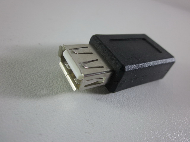 ตัวแปลง usb Female เป็น micro usb Female