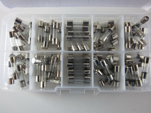 ชุดรวมฟิวส์ (fuse) ขนาด0.2A-20A ขนาด20*5mm รวม100ตัว