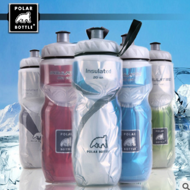 ขวดน้ำจักรยาน เก็บความเย็น Polar Bottle 710 ML
